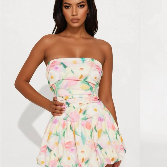 Fashion Nova Floral Strapless Mini Dress - Multicolor. New with tags! - Picture 2 of 3